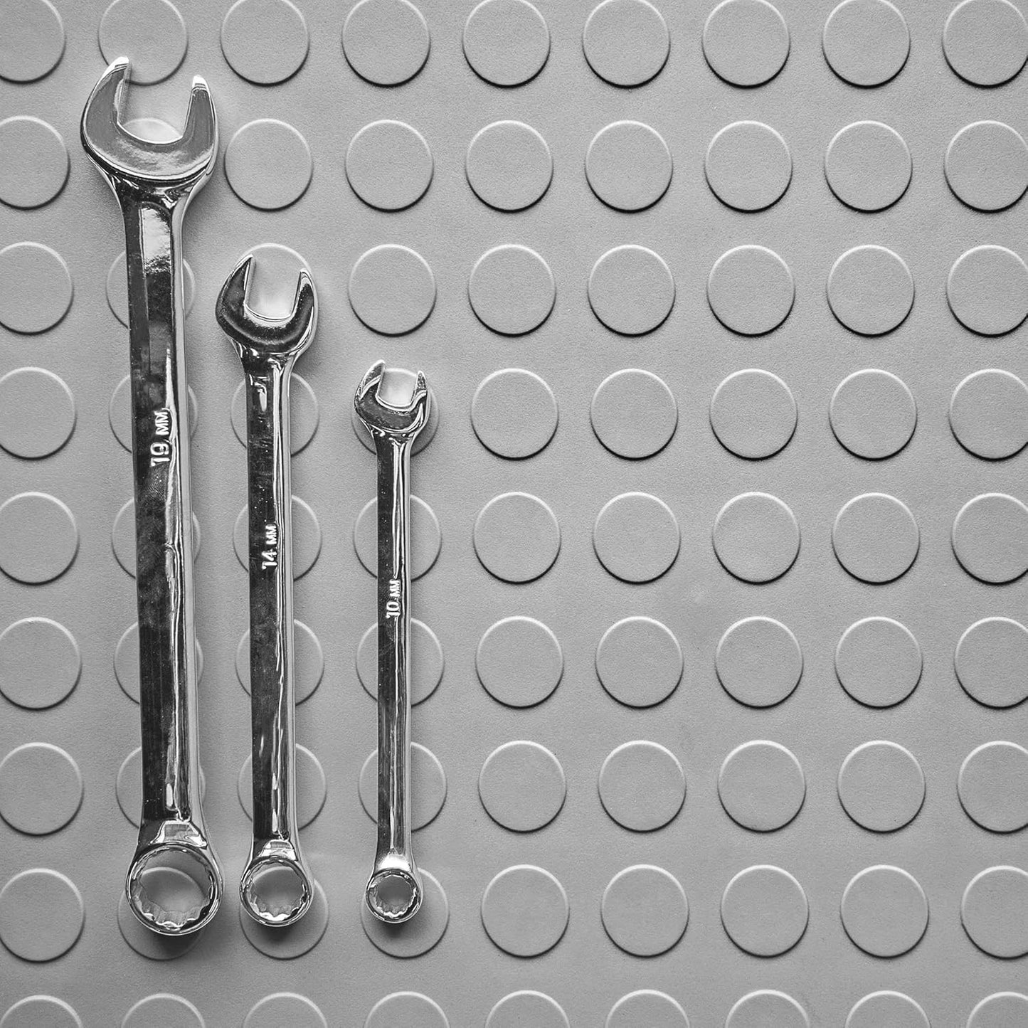 IncStores 2.5mm Thick Commercial-Grade Nitro Roll Garage Floor Mat | Flexible Vinyl Floor Mat for a Stronger and Safer Garage, Workshop, or Trailer | Coin-Top, Stainless Steel, 7.5' x 100'